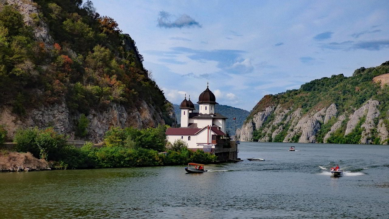 romania monasteries